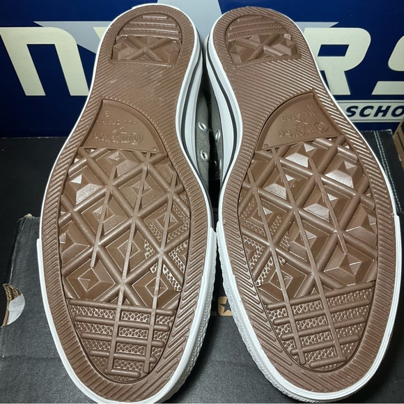 Converse Men's Chuck Taylor Charcoal High Top - Picture 5 of 6